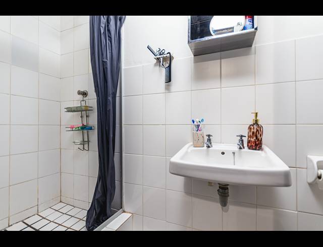 BEDROOM STUDIO APARTMENT FOR SALE IN BLOUBERG SANDS